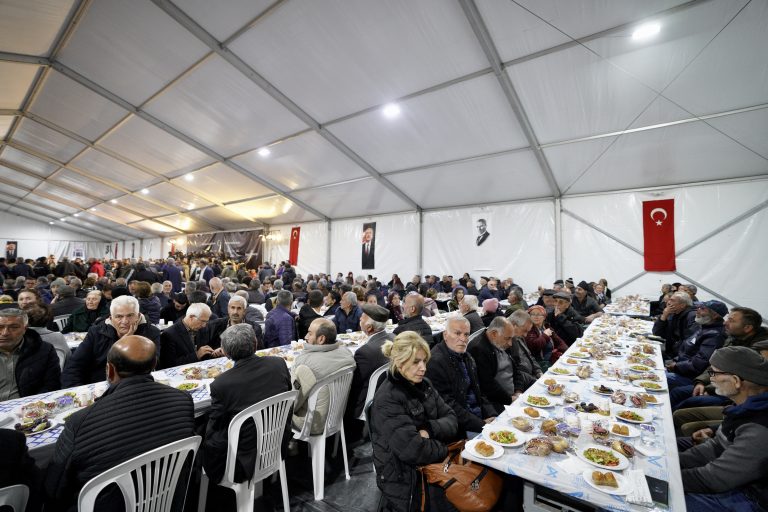 MERSİN BÜYÜKŞEHİR’İN MOBİL MUTFAK TIRI RAMAZAN BOYUNCA MALATYA’DA İFTAR YEMEĞİ ÇIKARACAK