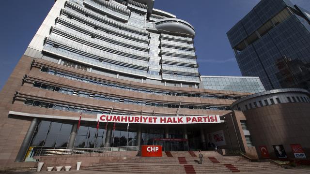 CHP’DE MİLLETVEKİLLİĞİ ADAY ADAYLIĞI BAŞVURU SÜRESİ UZATILDI