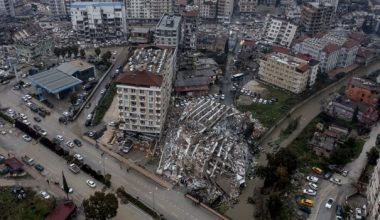 DEPREMLERDE 2 TRİLYON LİRA ZARAR MEYDANA GELDİ