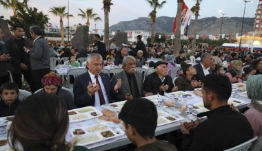 ADANA BÜYÜKŞEHİR’DEN KOZAN’DA İFTAR