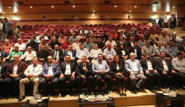 MERSİN’DE CUMHUR İTTİFAKI MİLLETVEKİLLERİ MAZBATALARINI ALDI