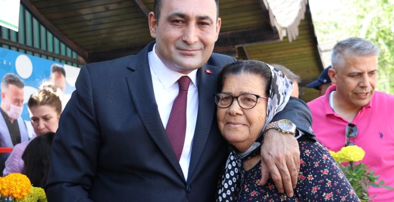 BAŞKAN YILMAZ, ANNELER GÜNÜ’NÜ KUTLADI