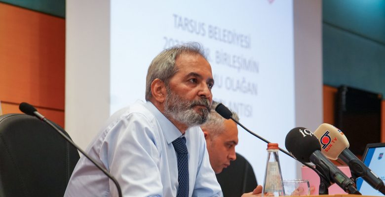 BAŞKAN BOZDOĞAN KILIÇLARI ÇEKTİ