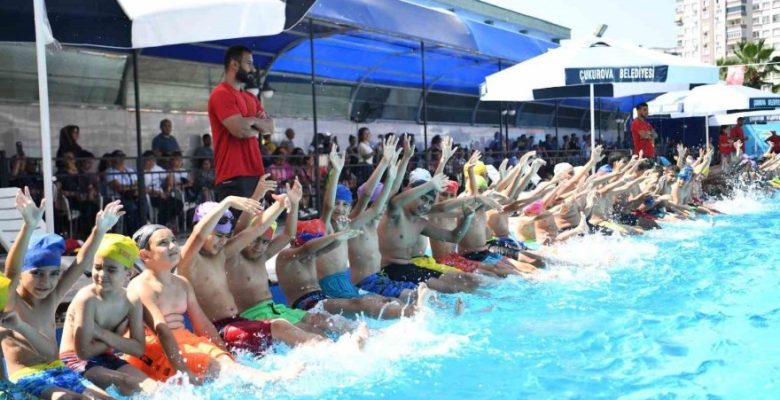 ÇUKUROVA’DA YÜZME KURSLARINA REKOR BAŞVURU