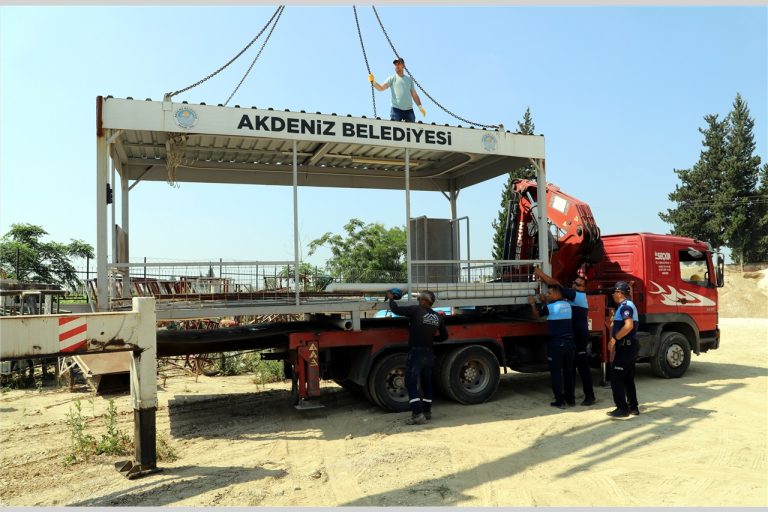 AKDENİZ’DE ÜCRETSİZ KURBAN KESİM VE SATIŞ YERLERİ HAZIRLANIYOR