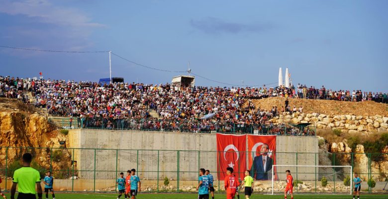 ERDEMLİ’DE MAHALLELER ARASI FUTBOL TURNUVASI SONUÇLANDI