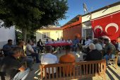 MHP MERSİN MİLLETVEKİLİ UYSAL, TARSUS’TA VATANDAŞLARLA BULUŞTU