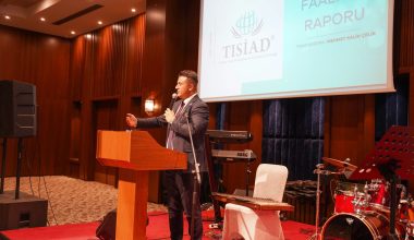 TISİAD Başkanı Mehmet Salih Çelik 5. TISİAD Yıl Sonu Değerlendirme Toplantısı’nda konuştu