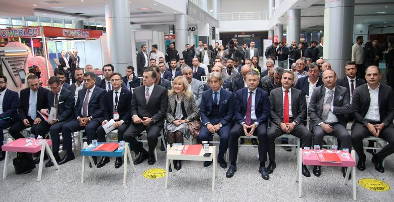 MERSİN LOJİSTİK VE TAŞIMACILIK FUARI’NDA ANA KONTEYNER LİMANI VURGULANDI