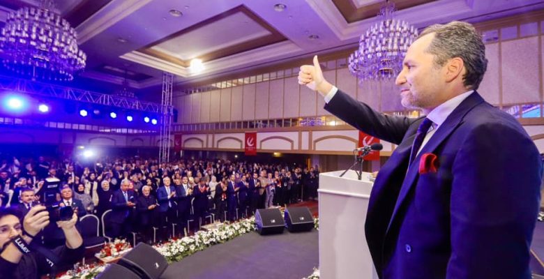 FATİH ERBAKAN, PARTİSİNİN BELEDİYE BAŞKAN ADAYLARINI TANITTI
