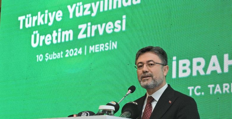 TARIM VE ORMAN BAKANI İBRAHİM YUMAKLI MERSİN’DE SEKTÖR PAYDAŞLARI İLE BULUŞTU