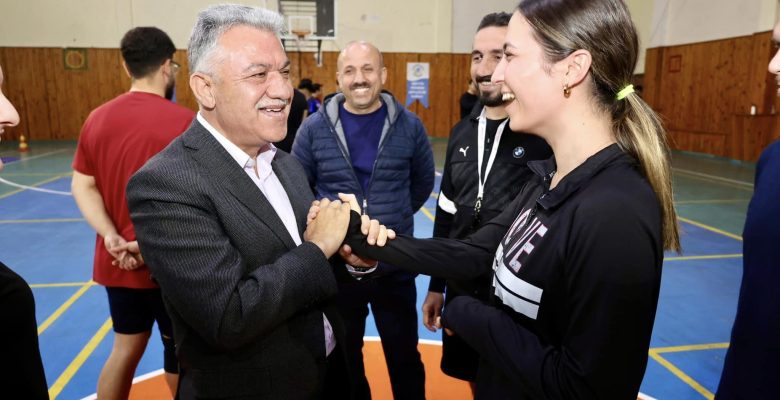 DR ALİ ÖZ: GENÇLERLE BİRLİKTE TOROSLAR’I SPOR, KÜLTÜR SANAT MERKEZİ HALİNE GETİRECEĞİZ