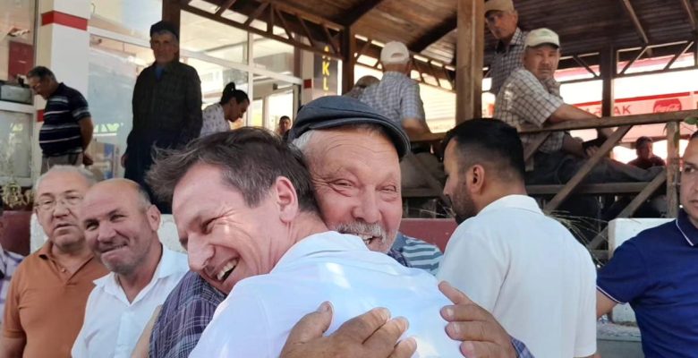 GÜLNAR BELEDİYE BAŞKANI FATİH ÖNGE BAYRAM BOYUNCA HEMŞEHRİLERİYLE BULUŞTU