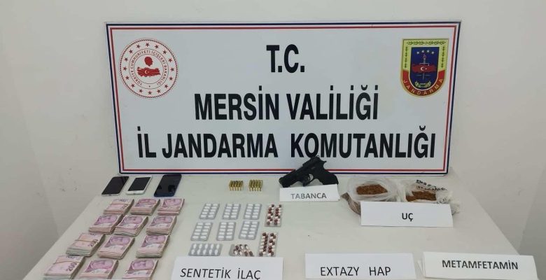 JANDARMADAN UYUŞTURUCU MADDE OPERASYONU: 2 TUTUKLU