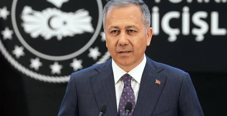 TÜRKİYE’DEKİ DÜZENLİ GÖÇMEN SAYISI 4 MİLYON 437 BİN