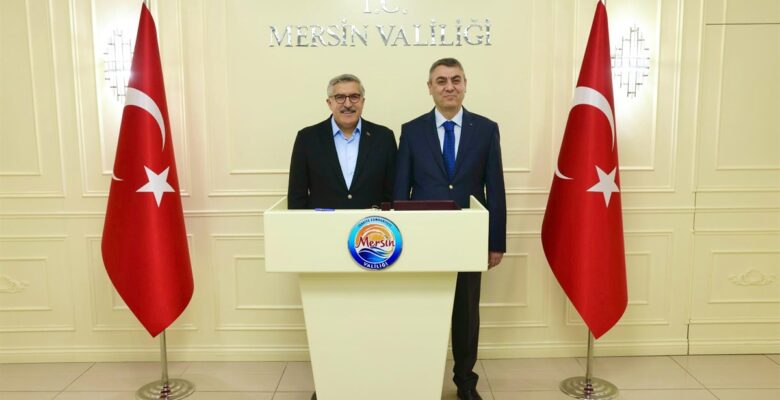 AK PARTİ GENEL BAŞKAN YARDIMCISI VE HATAY MİLLETVEKİLİ SAYIN HÜSEYİN YAYMAN VE BERABERİNDEKİ HEYET MERSİN’DE