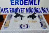 MERSİN’DE ŞANTAJLA PARA İSTEYEN 5 ŞÜPHELİ SUÇÜSTÜ YAKALANDI