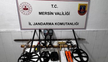 DEFİNE ARAYAN ŞAHISLAR JANDARMAYA YAKALANDI