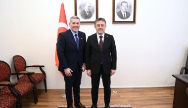 MHP MERSİN MİLLETVEKİLİ DR. LEVENT UYSAL, TARIM VE ORMAN BAKANI YUMAKLI İLE GÖRÜŞTÜ