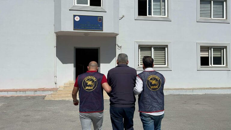 JANDARMADAN KAÇIŞ YOK: SUÇLULAR TEK TEK ADALETE TESLİM EDİLİYOR