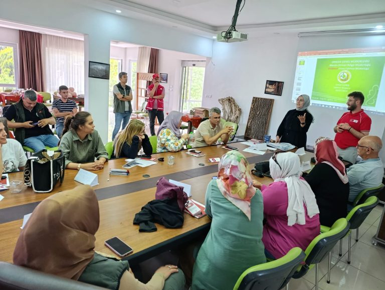ANAMUR ORMAN İŞLETME MÜDÜRLÜĞÜ’NDE KIZILAY’DAN İLK YARDIM EĞİTİMİ