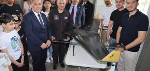 İLK ASTRONOT ALPER GEZERAVCI, ADANA’DA ALPARSLAN TÜRKEŞ ÜNİVERSİTESİNDE ÖĞRENCİLERLE BULUŞTU