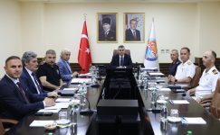 MERSİN VALİSİ ATİLLA TOROS BAŞKANLIĞINDA, GÜVENLİK VE ASAYİŞ DEĞERLENDİRME TOPLANTISI GERÇEKLEŞTİRİLDİ   