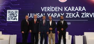 MİLLETVEKİLİ UYSAL ‘YAPAY ZEKA HAYATIMIZI NASIL DEĞİŞTİRECEK? YAPAY ZEKAYA DAİR GELECEK SENARYOLARI’ PANELİNE MODERATÖRLÜK YAPTI