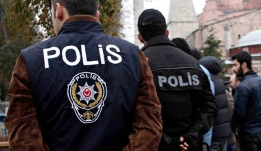 ARALARINDA MERSİN’İN DE BULUNDUĞU ADANA MERKEZLİ DOLANDIRICILIK OPERASYONU: 55 KİŞİ TUTUKLANDI