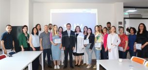 MERSİN’DE “SAĞLIKLI TÜRKİYE YÜZYILI” PROGRAMI KAPSAMINDA SAĞLIK ELÇİLERİ YETİŞİYOR