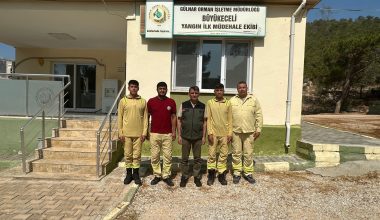 MERSİN ORMAN BÖLGE MÜDÜRÜ RİFAT ATAŞ YANGIN İLK MÜDAHALE EKİBİNİ ZİYARET ETTİ