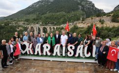 KARAİSALI BELEDİYE BAŞKANI BEKİR ŞİMŞEK, ŞEHİT AİLELERİ İLE BULUŞTU