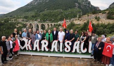 KARAİSALI BELEDİYE BAŞKANI BEKİR ŞİMŞEK, ŞEHİT AİLELERİ İLE BULUŞTU