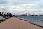 MERSİN’DE 70 YAŞINDAKİ ADAMIN CANSIZ BEDENİ DENİZDE BULUNDU