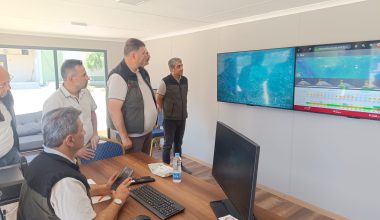 MERSİN ORMAN BÖLGE MÜDÜRÜ RİFAT ATAŞ, MUT’TA YANGIN YÖNETİM MERKEZİNİ ZİYARET ETTİ