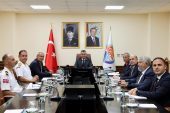 MERSİN VALİSİ ATİLLA TOROS BAŞKANLIĞINDA GÜVENLİK VE ASAYİŞ DEĞERLENDİRME TOPLANTISI YAPILDI