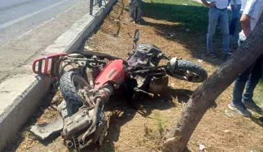 MERSİN TARSUSTA FECİ KAZA; 1 ÖLÜ 2 YARALI
