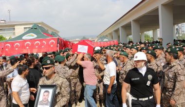 ŞEHİT ÖZEL HAREKAT POLİSİ MUSTAFA KARAPINAR, MEMLEKETİ KAHRAMANMARAŞ’A UĞURLANDI