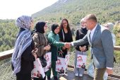KARAİSALI BELEDİYESİ GENÇLERİN YANINDA! BAŞKAN ŞİMŞEK: YARININ TÜRKİYE’SİNİ GENÇLERİMİZLE İNŞA EDİYORUZ