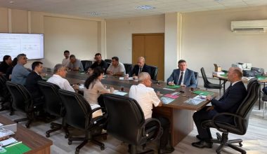 KARAİSALI’YA OSB MÜJDESİ: YER SEÇİMİ KOMİSYON TOPLANTISI GERÇEKLEŞTİRİLDİ