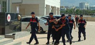ADANA’DA 69 YAŞINDAKİ ŞAHIS, ÇOCUĞA CİNSEL İSTİSMAR İDDİASINDAN TUTUKLANDI