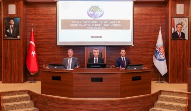 VALİ TOROS BAŞKANLIĞINDA, BAĞIMLILIKLA MÜCADELE İL KOORDİNASYON TOPLANTISI GERÇEKLEŞTİRİLDİ