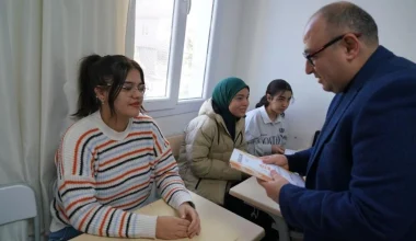 ERDEMLİ’DEN GELECEĞE GÜÇLÜ İMZALAR