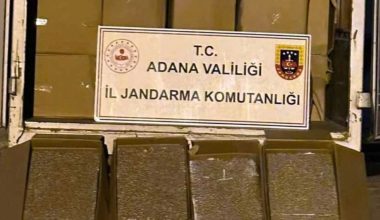 ADANA’DA 2 MİLYON 400 BİN ADET KAÇAK MAKARON ELE GEÇİRİLDİ