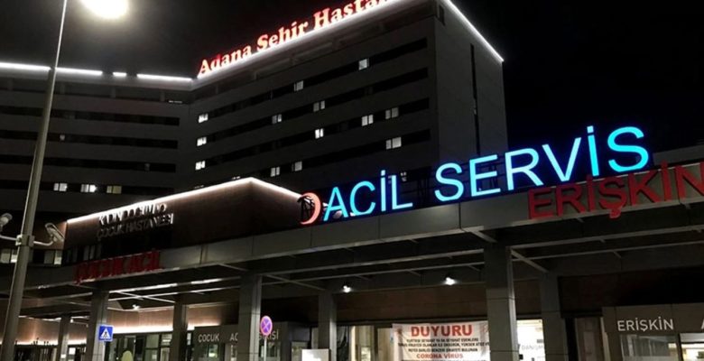 ADANA’DA PARK ETME KAVGASI KANLI BİTTİ! 1 KİŞİ ÖLDÜ 1 KİŞİ YARALANDI