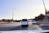 MERSİN’DE OTOYOLDA TERS YÖN DEHŞETİ: 3 ARAÇ KAZA YAPTI