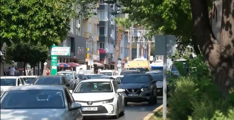 MERSİN’DE ARAÇ SAYISI 873 BİNİ GEÇTİ