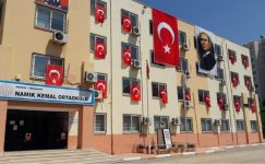 BAKAN TEKİN: OKULLARDA KİMSE KAYIT İÇİN “PARA İSTİYORLAR DİYEMEZ”