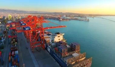 DÜNYANIN EN FAZLA KONTEYNER ELLEÇLEYEN LİSTESİNDE MERSİN İLK 100’DE
