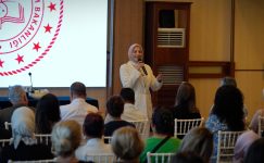 İL MİLLÎ EĞİTİM MÜDÜRÜ FAZİLET DURMUŞ, KURUM PERSONELİYLE BİR ARAYA GELEREK VEDALAŞTI